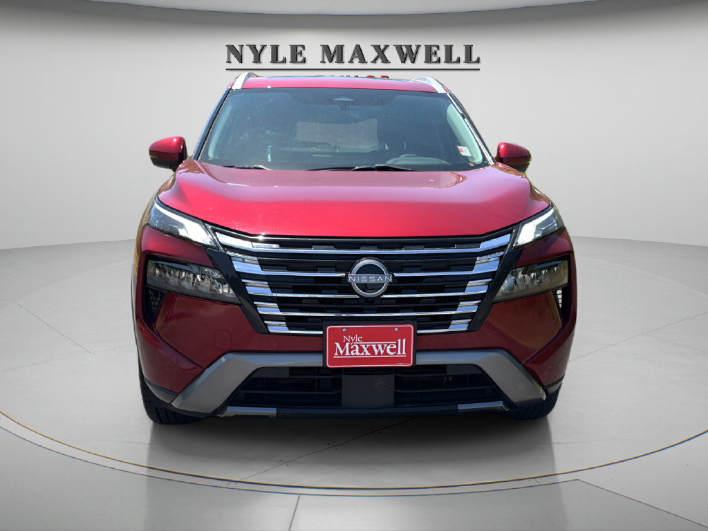 Used 2024 Nissan Rogue SL w/ SL Premium Package FWD image 9