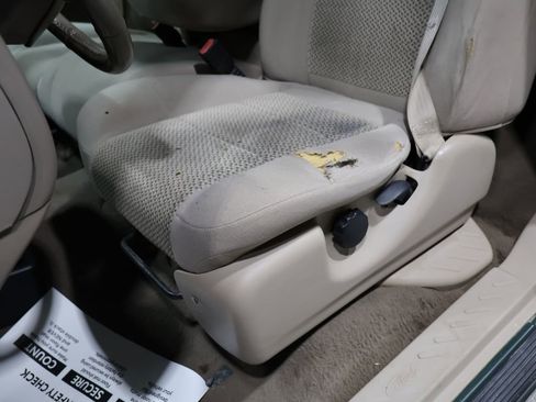 Used 2003 Ford F150 XLT image 14