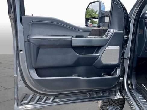 Used 2024 Ford F250 Lariat w/ Lariat Ultimate Package AWD/4WD image 21