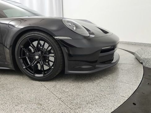 Used 2022 Porsche 911 GT3 RWD image 26