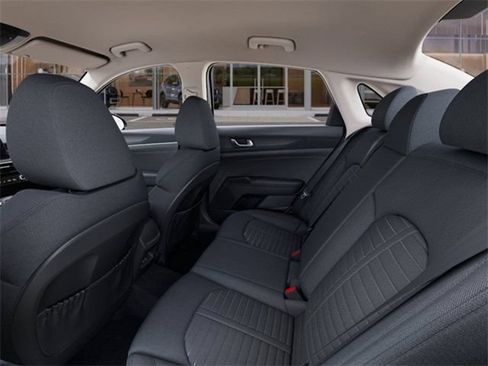 Used 2025 Kia K5 LXS FWD image 18