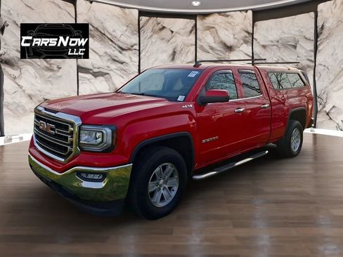 Used 2019 GMC Sierra 1500 SLE w/ SLE Value Package image 3