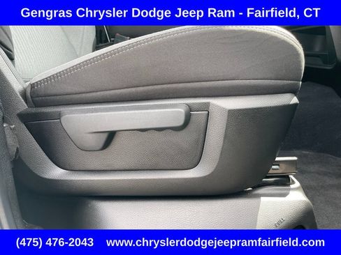 Certified 2024 RAM 2500 Big Horn AWD/4WD image 14