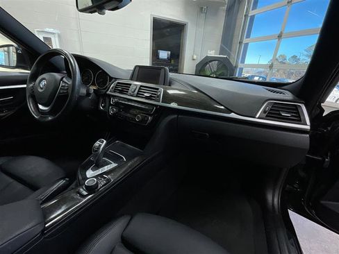 Used 2018 BMW 330i Sedan image 27