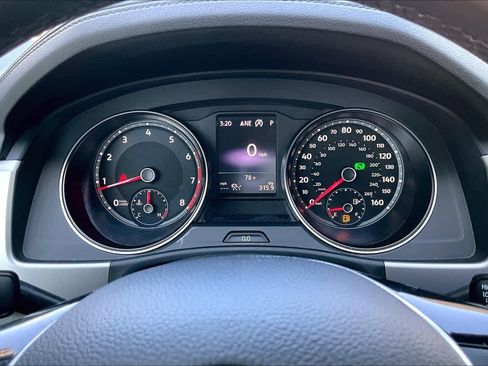 Used 2020 Volkswagen Atlas SE w/ Panoramic Sunroof Package image 26