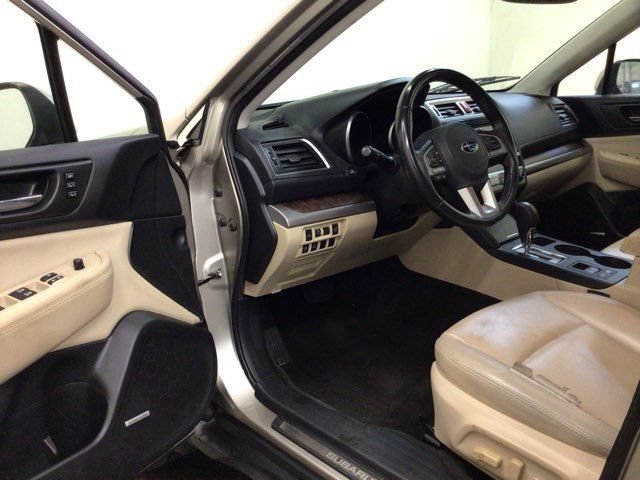 Used 2015 Subaru Outback 2.5i Limited AWD/4WD image 16