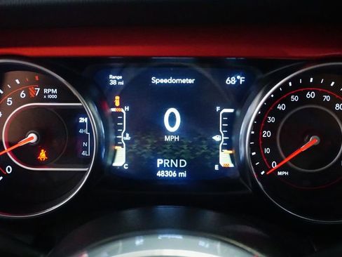 Used 2021 Jeep Wrangler Unlimited Rubicon w/ Uconnect 4C Nav & Sound Group AWD/4WD image 34