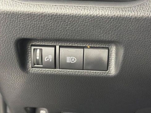 Certified 2025 Toyota RAV4 XLE AWD/4WD image 29