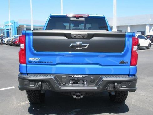 New 2025 Chevrolet Silverado 1500 ZR2 w/ ZR2 Bison Edition image 5