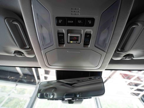 Certified 2021 Toyota RAV4 Limited w/ Limited Grade Weather Package AWD/4WD image 19