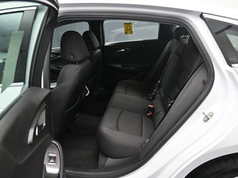 Used 2022 Chevrolet Malibu LT image 22