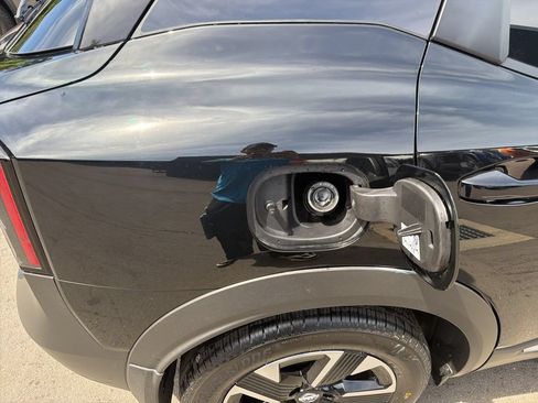 New 2026 Nissan Kicks SV w/ Cold Weather Package AWD/4WD image 22