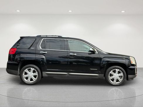 Used 2017 GMC Terrain SLT FWD image 5