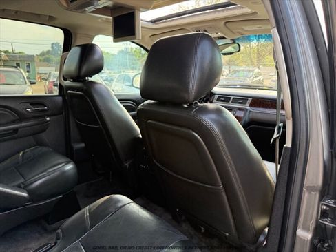 Used 2012 GMC Yukon XL Denali AWD/4WD image 20
