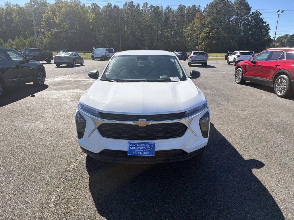 Certified 2026 Chevrolet Trax LS FWD image 3