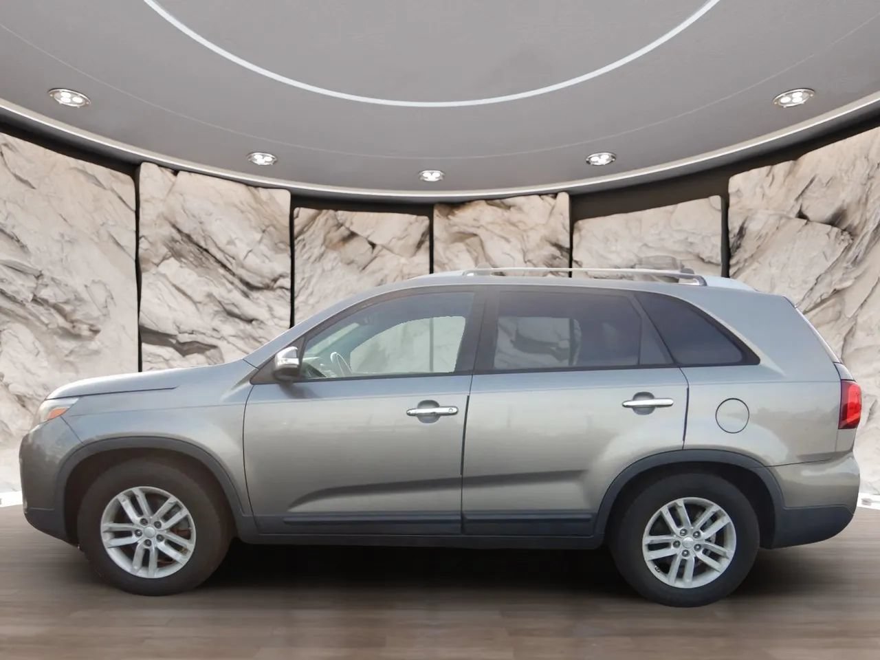 Used 2014 Kia Sorento LX FWD image 5