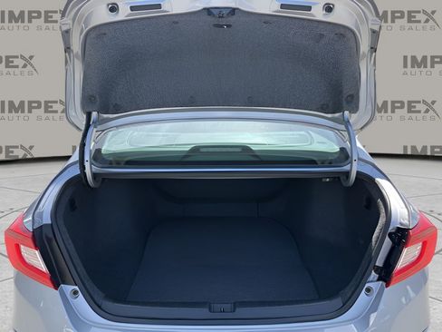 Used 2019 Honda Accord LX image 24