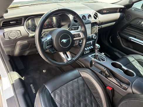 Used 2022 Ford Mustang GT Premium w/ GT Performance Package RWD image 3