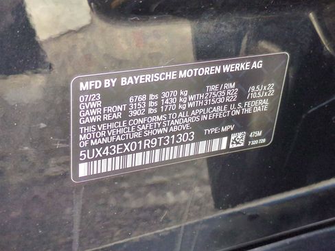 Certified 2024 BMW X6 M60i w/ Executive Package image 36