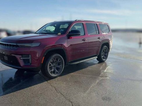 New 2026 Jeep Grand Wagoneer Limited image 1