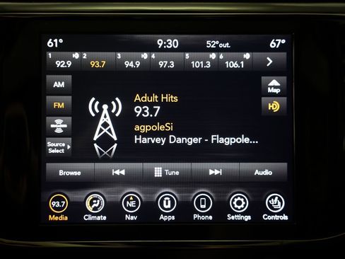 Used 2021 Jeep Grand Cherokee Limited X RWD image 18