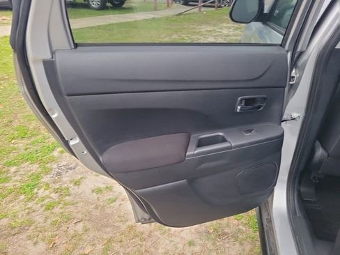 Used 2024 Mitsubishi Outlander Sport ES image 28