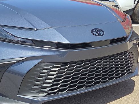 New 2026 Toyota Camry SE image 7