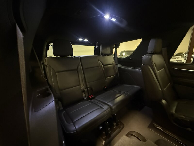 Used 2021 GMC Yukon Denali w/ Denali Premium Package AWD/4WD image 38