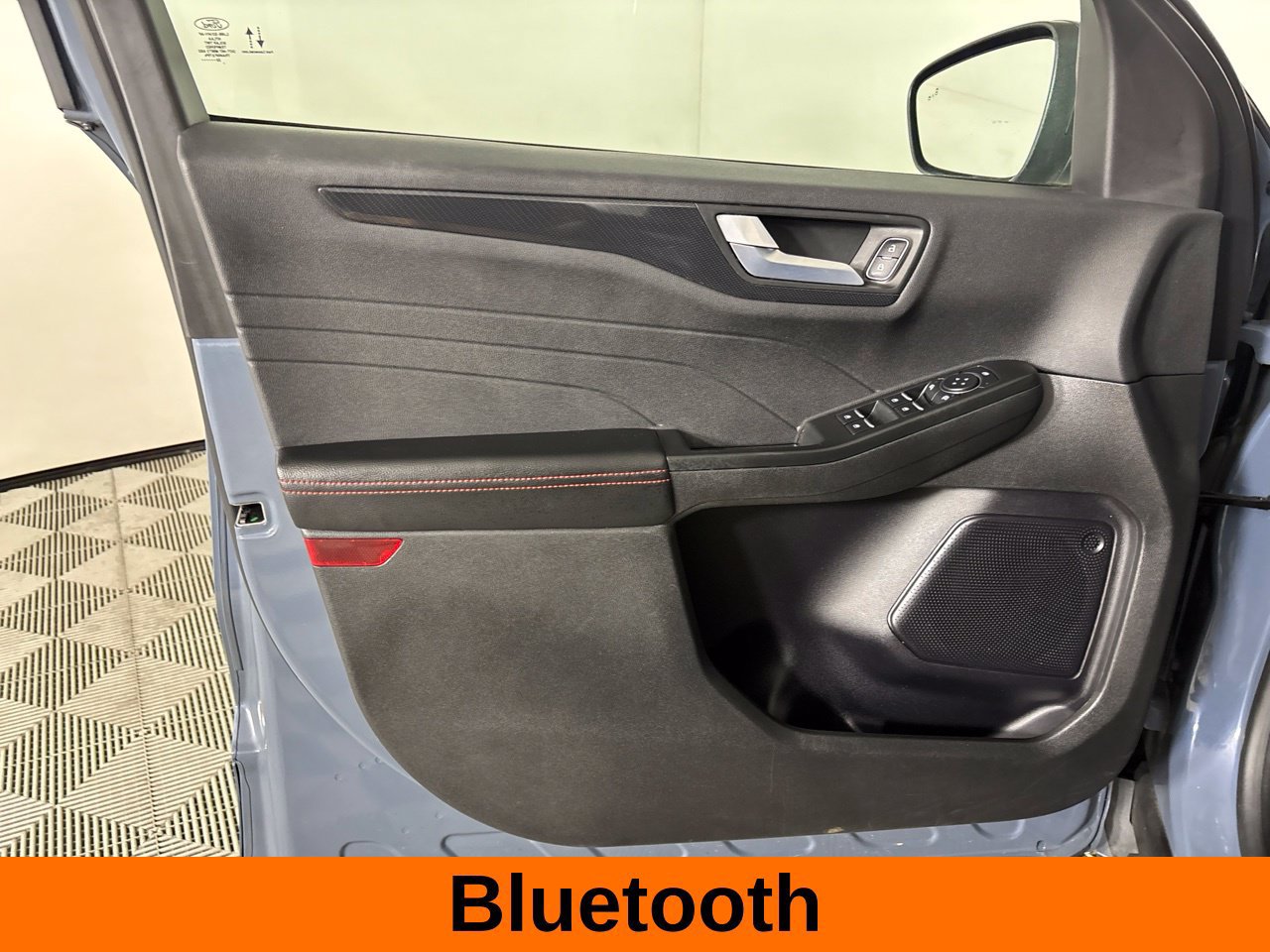 Used 2023 Ford Escape ST-Line w/ Tech Pack #1 FWD image 10