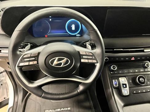 Used 2023 Hyundai Palisade Limited FWD image 13