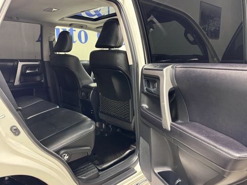 Used 2016 Toyota 4Runner Limited w/ Convenience Package AWD/4WD image 16