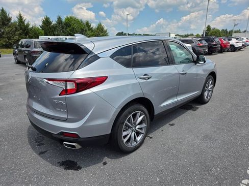 Used 2023 Acura RDX AWD w/ Technology Package image 16