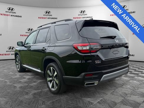 Used 2025 Honda Pilot Elite image 5