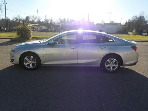 Used 2020 Chevrolet Malibu LS w/ Driver Confidence Package II image 7