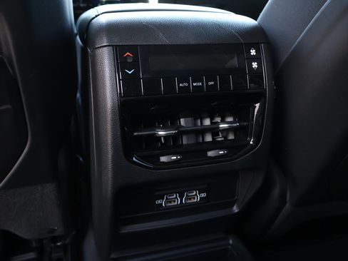 Used 2023 Jeep Grand Cherokee L Laredo AWD/4WD image 22