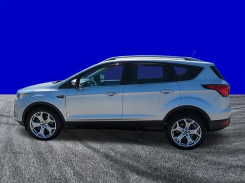 Used 2019 Ford Escape Titanium image 7