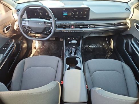 Used 2025 Kia K4 FWD image 22
