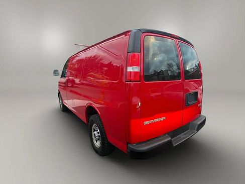 Used 2019 GMC Savana 2500 image 4