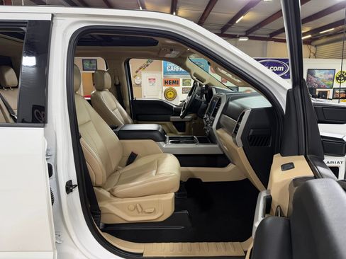 Used 2020 Ford F250 Lariat w/ Lariat Ultimate Package AWD/4WD image 21
