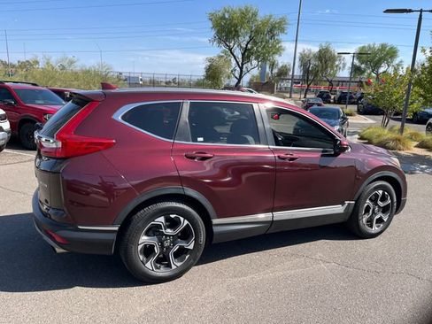 Used 2017 Honda CR-V Touring image 4