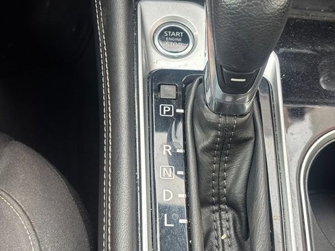 Used 2023 Nissan Altima 2.5 SV image 13