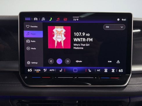 New 2026 Volkswagen Tiguan SE R-Line FWD image 28