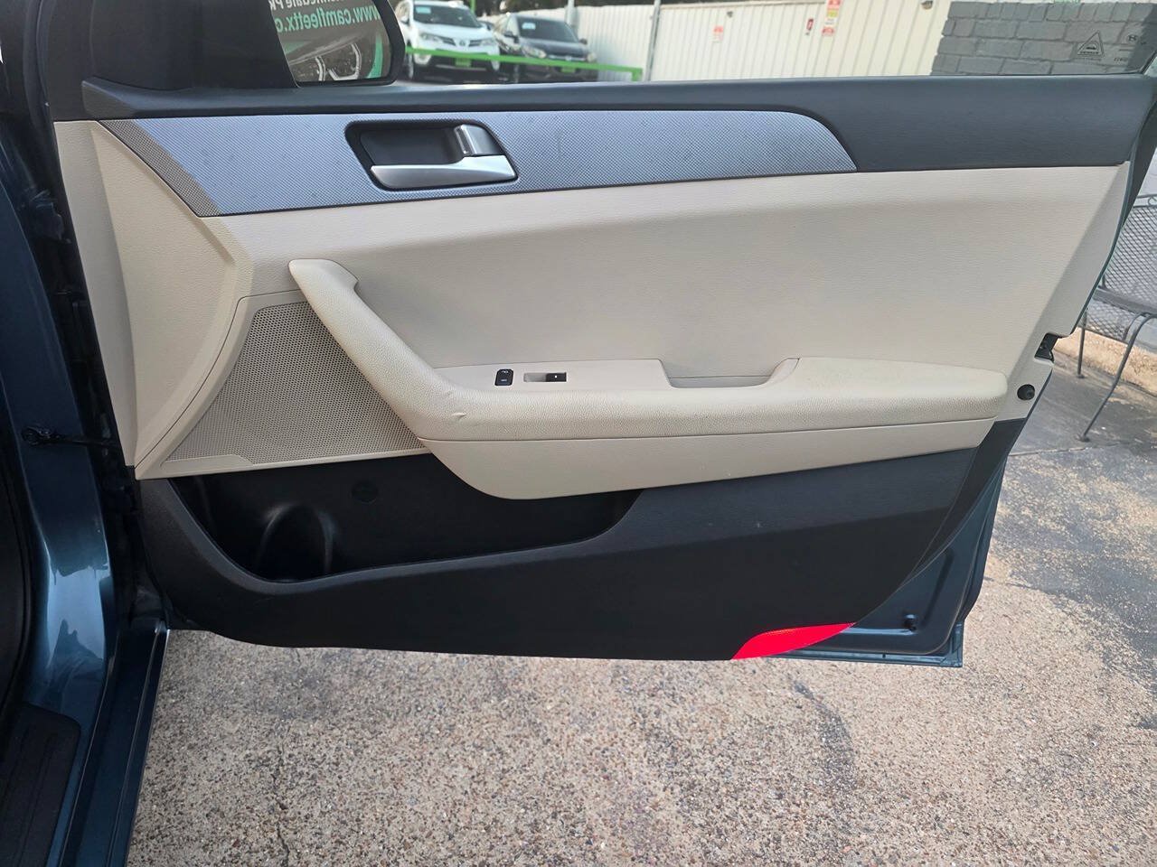 Used 2017 Hyundai Sonata SE FWD image 21