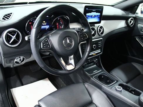 Certified 2019 Mercedes-Benz CLA 250 4MATIC image 19