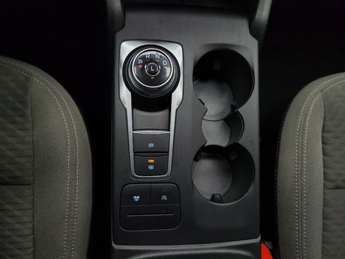 Used 2022 Ford Escape SE image 26