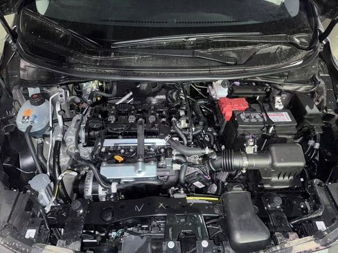 New 2025 Nissan Versa SR w/ Trunk Package image 32