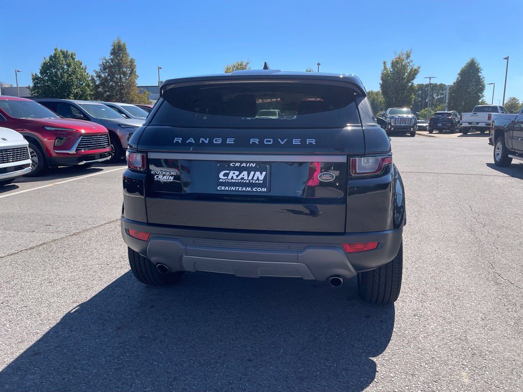 Used 2018 Land Rover Range Rover Evoque SE AWD/4WD image 7