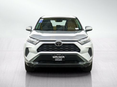 Used 2023 Toyota RAV4 XLE w/ Convenience Package AWD/4WD image 8
