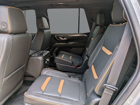 Used 2023 GMC Yukon AT4 w/ AT4 Premium Package AWD/4WD image 16