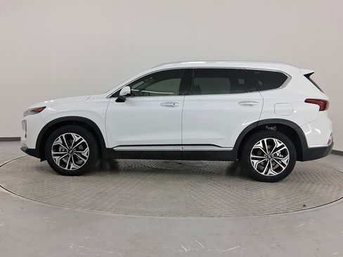 Used 2019 Hyundai Santa Fe FWD image 2